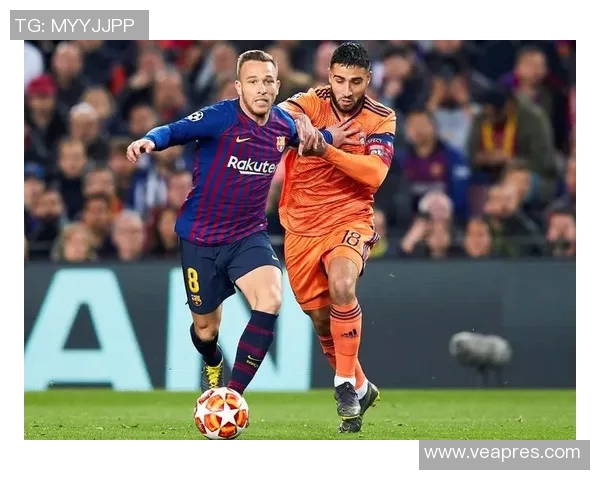 巴塞罗那足球队员精彩瞬间图片集锦展现球队风采与球员魅力